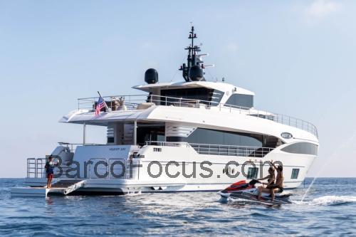 Gulf Craft Majesty 100 ficha tecnica 